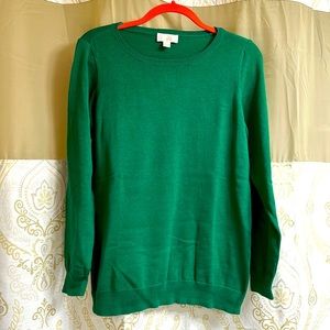 Long-Sleeve Green Pullover Sweater